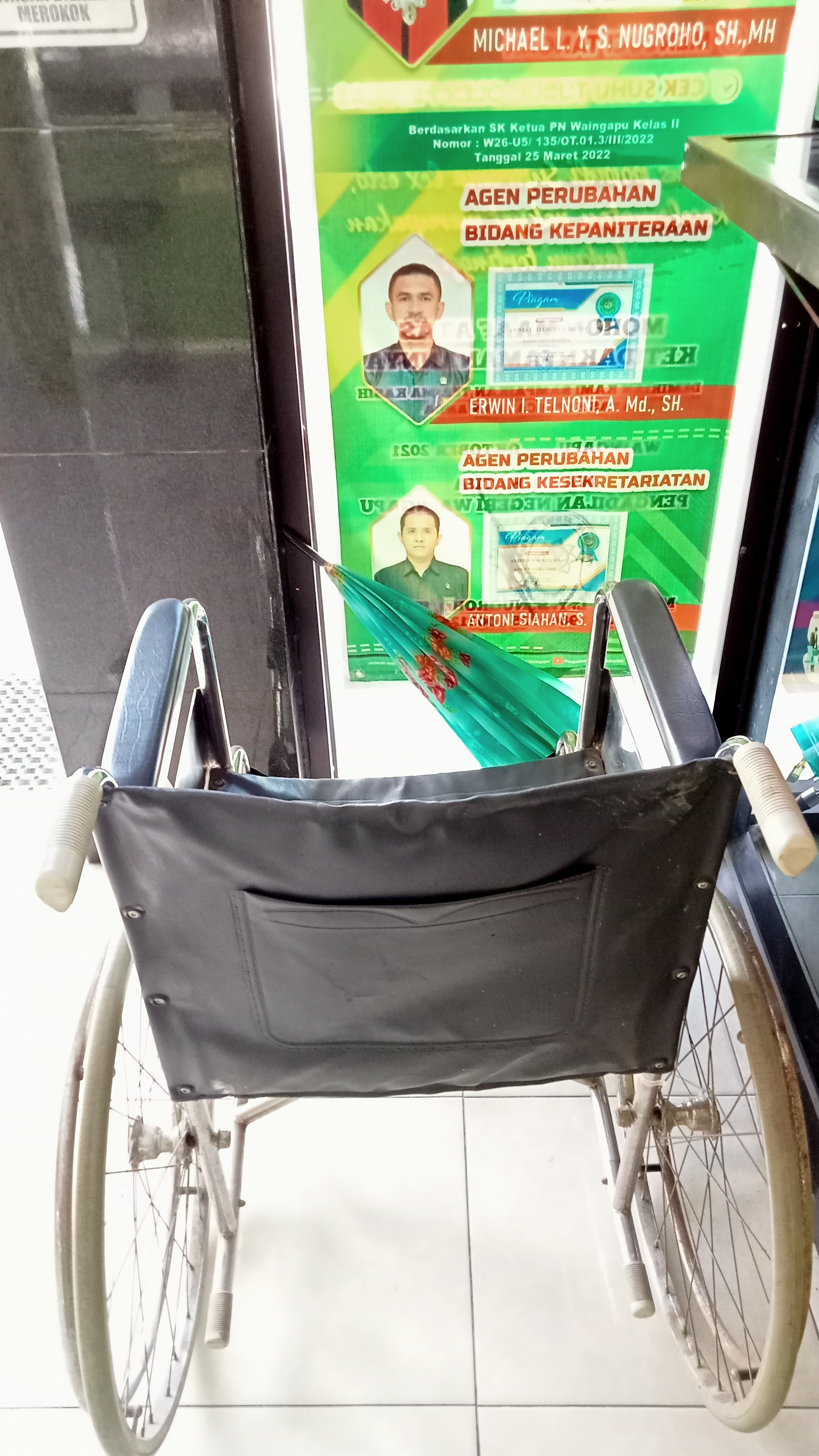 Kursi Roda 1 buah