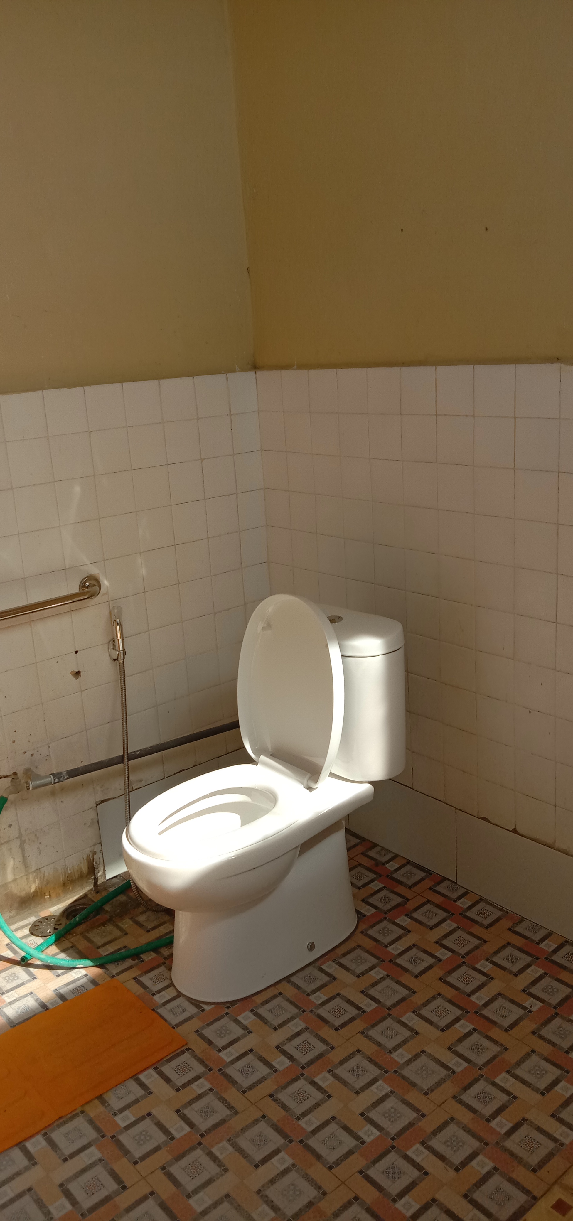 Toilet Khusus Disabilitas